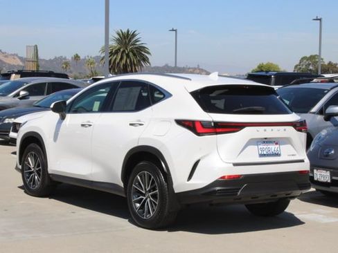 Certified 2025 Lexus NX 250 FWD w/ Accessory Package (2T) image 19