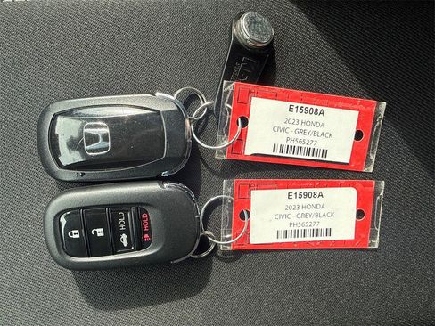 Certified 2023 Honda Civic LX image 3