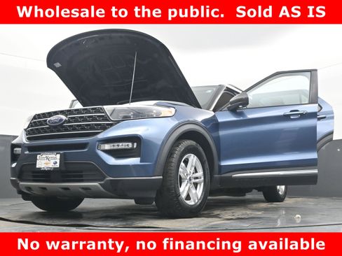 Used 2020 Ford Explorer XLT w/ Equipment Group 202A image 36