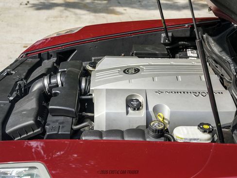 Used 2006 Cadillac XLR RWD image 27