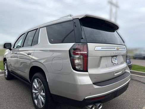 Used 2023 Chevrolet Tahoe High Country AWD/4WD image 4