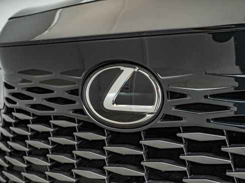 Certified 2023 Lexus RX 350 Premium Plus w/ Cold Area Package AWD/4WD image 13