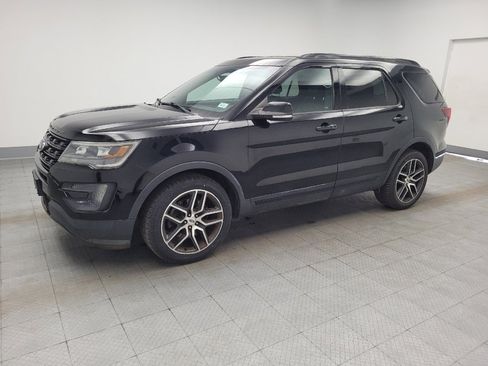 Used 2016 Ford Explorer Sport image 2