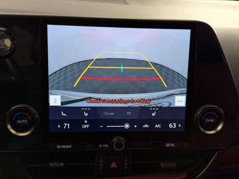 Used 2024 Lexus NX 250 FWD w/ Towing Package (2000 Lbs) image 16
