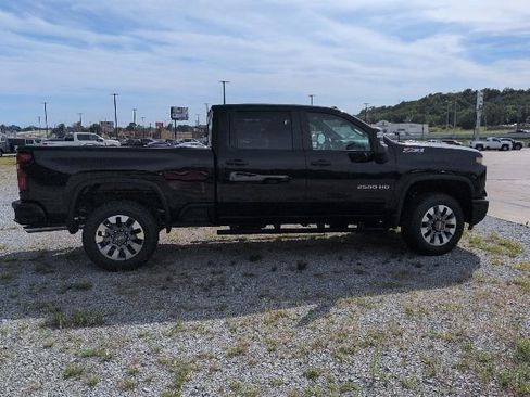 New 2026 Chevrolet Silverado 2500 Custom w/ Custom Value Package AWD/4WD image 5