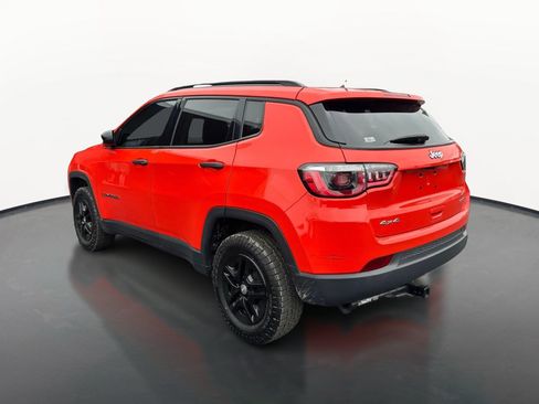 Used 2018 Jeep Compass Sport AWD/4WD image 5