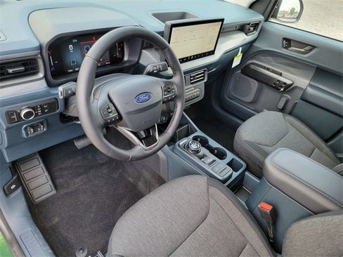 New 2025 Ford Maverick XLT w/ XLT Luxury Package image 18