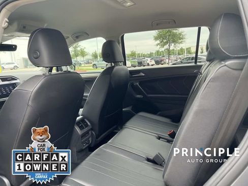 Used 2022 Volkswagen Tiguan SE FWD image 29