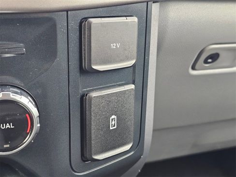 Used 2025 Ford F150 XLT w/ Equipment Group 301A Standard image 23