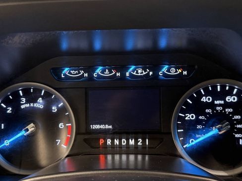 Used 2017 Ford F250 XLT w/ FX4 Off-Road Package AWD/4WD image 17