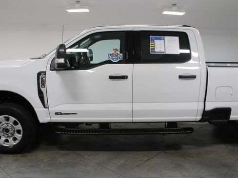 Used 2024 Ford F250 XLT image 6