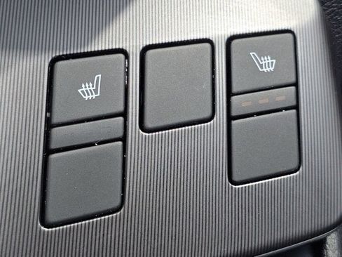 Used 2026 Kia Sportage EX w/ EX Panorama Roof Package FWD image 4