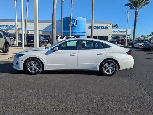 Used 2022 Hyundai Sonata SE image 8