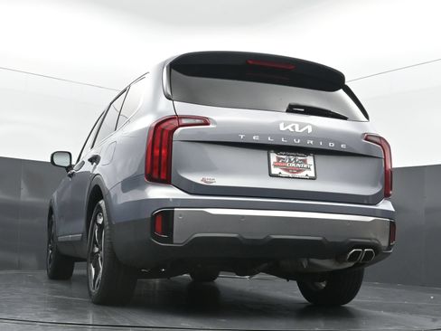Used 2025 Kia Telluride S FWD image 39