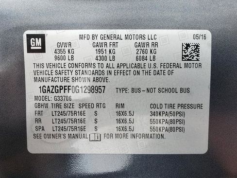 Used 2016 Chevrolet Express 3500 LT w/ LT Preferred Equipment Group image 25