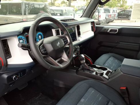 New 2026 Ford Bronco Heritage Edition AWD/4WD image 5