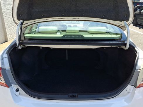 Used 2010 Toyota Camry XLE FWD image 27