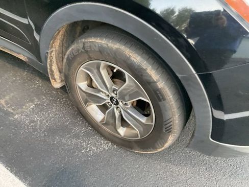 Used 2014 Hyundai Santa Fe Limited image 2