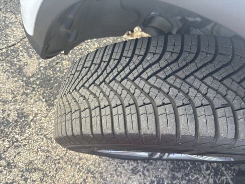 Used 2022 Mercedes-Benz GLC 300 image 34