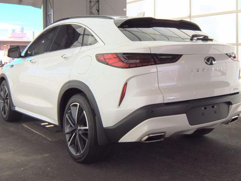 Used 2023 INFINITI QX55 Sensory w/ Lighting Package AWD/4WD image 16