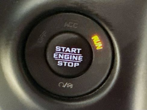 Used 2023 Jeep Wrangler Unlimited Sport AWD/4WD image 18