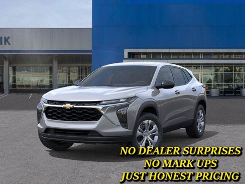 New 2026 Chevrolet Trax LS FWD image 6