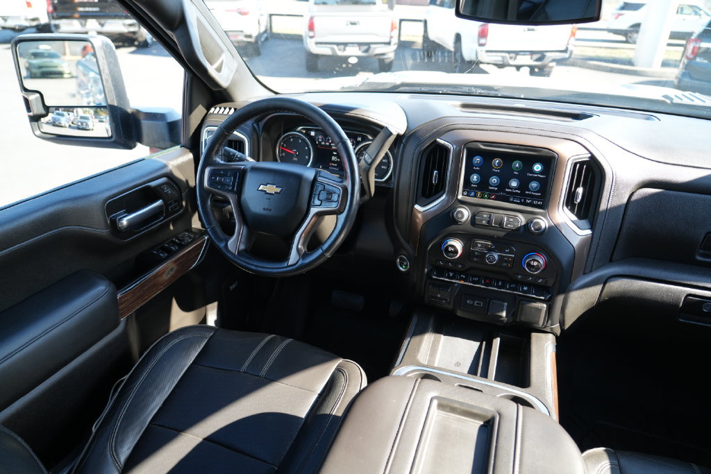 Used 2022 Chevrolet Silverado 2500 High Country AWD/4WD image 23