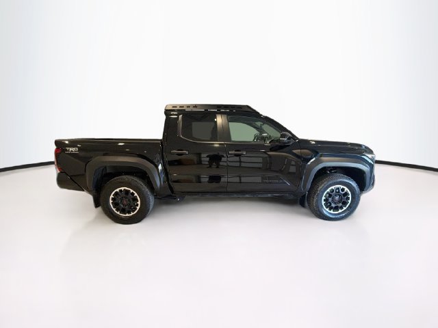 Used 2024 Toyota Tacoma TRD Off-Road w/ TRD Off Road Upgrade Package AWD/4WD image 7
