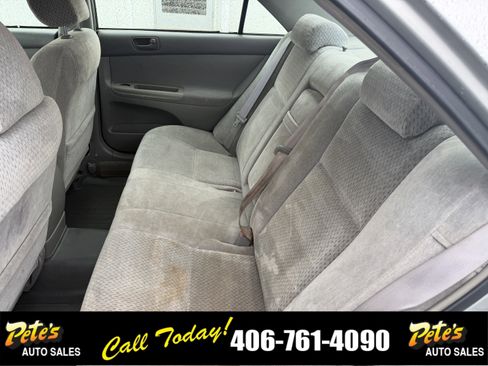 Used 2002 Toyota Camry SE FWD image 10