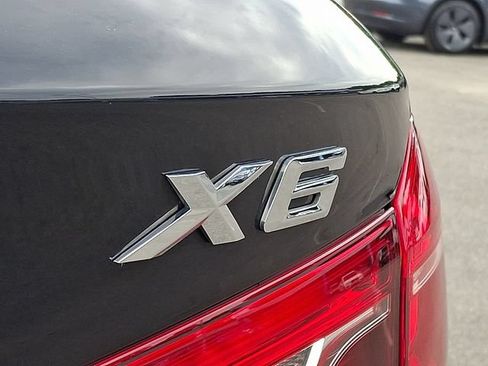 Used 2019 BMW X6 xDrive35i w/ M Sport Package AWD/4WD image 34