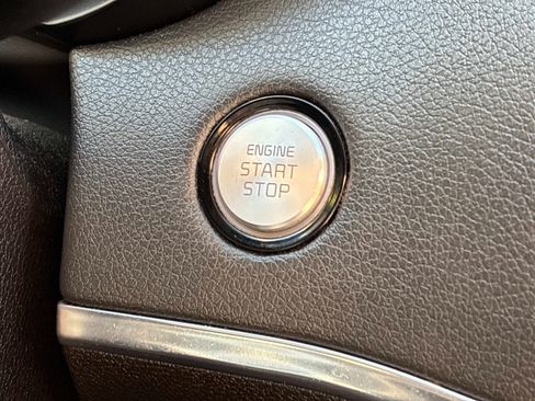 Used 2019 Kia Stinger AWD/4WD image 24
