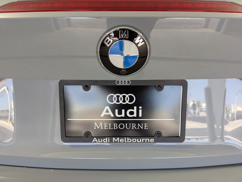 Used 2022 BMW M440i Convertible RWD image 18