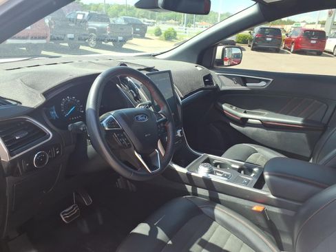 Used 2024 Ford Edge ST-Line AWD/4WD image 6