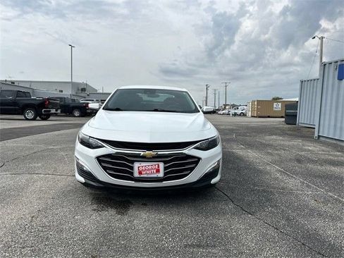 Certified 2023 Chevrolet Malibu LS w/ Driver Confidence Package FWD image 9