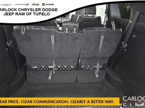 Used 2026 Chrysler Pacifica Limited FWD image 31