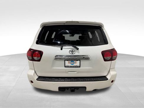 Used 2018 Toyota Sequoia Platinum AWD/4WD image 26