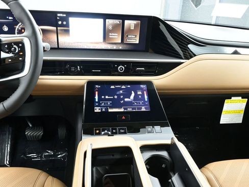 New 2026 INFINITI QX80 Luxe w/ Exterior Package image 21