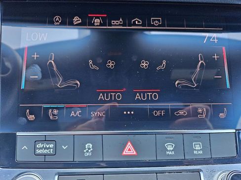 Used 2019 Audi Q8 Premium Plus w/ Premium Plus image 62