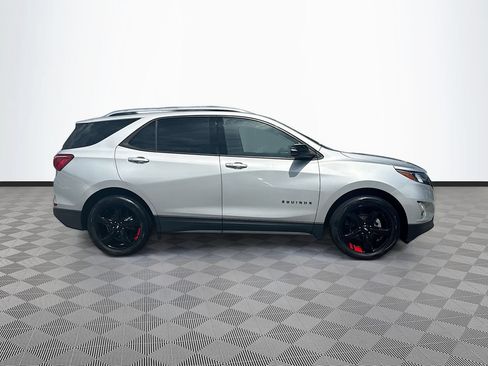 Used 2021 Chevrolet Equinox Premier w/ Redline Edition AWD/4WD image 5