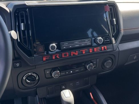 New 2025 Nissan Frontier PRO-4X image 17