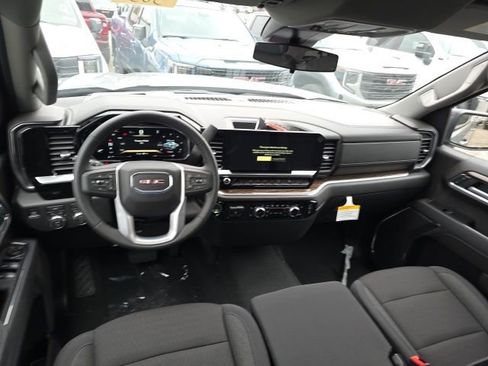 New 2026 GMC Sierra 1500 Elevation image 6