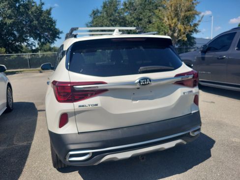 Used 2021 Kia Seltos SX AWD/4WD image 4
