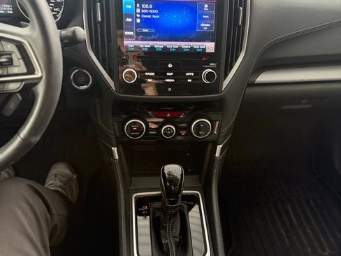 Used 2021 Subaru Forester Limited image 22