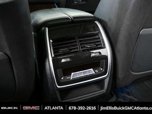 Used 2023 BMW X7 xDrive40i image 21