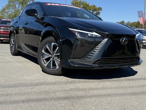 Used 2023 Lexus RZ 450e Premium image 2
