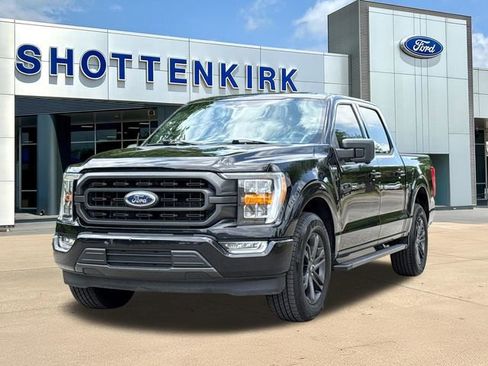 Used 2022 Ford F150 XLT w/ Equipment Group 302A High RWD image 3