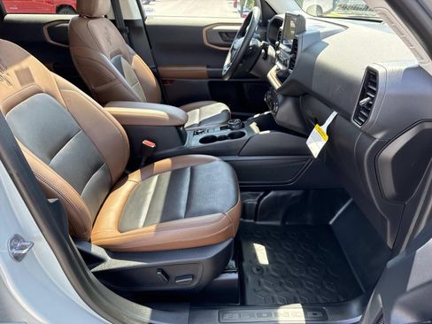 Used 2024 Ford Bronco Sport Badlands w/ Premium Package AWD/4WD image 25