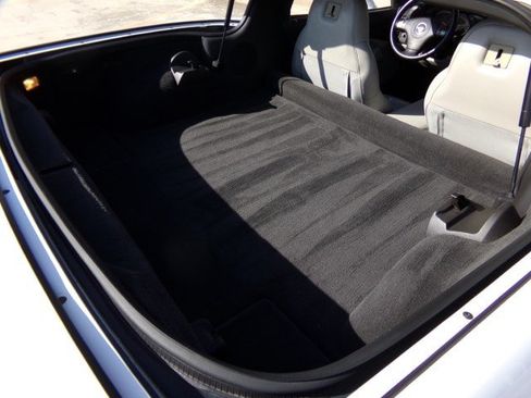 Used 2010 Chevrolet Corvette Coupe w/ Preferred Equipment Group RWD image 12