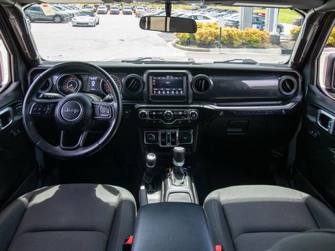 Used 2022 Jeep Wrangler Unlimited Sport AWD/4WD image 22