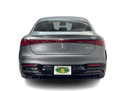 Used 2022 Mercedes-Benz EQS 580 4MATIC Sedan image 3